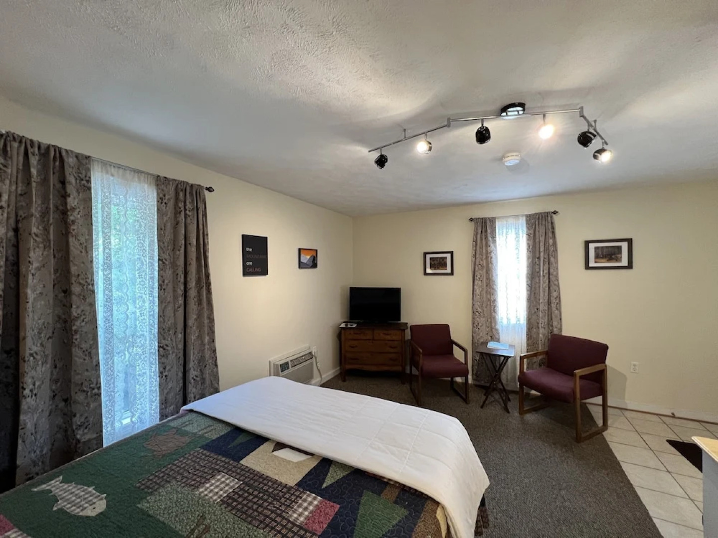 The Dancing Bear Inn