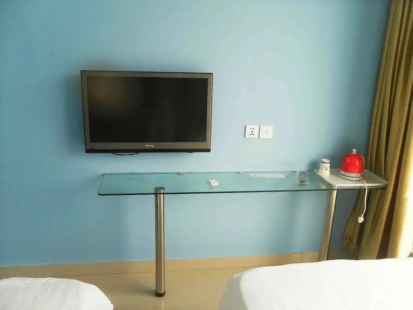 Rongcheng Youdu Express Hotel (Swan Lake Shop)