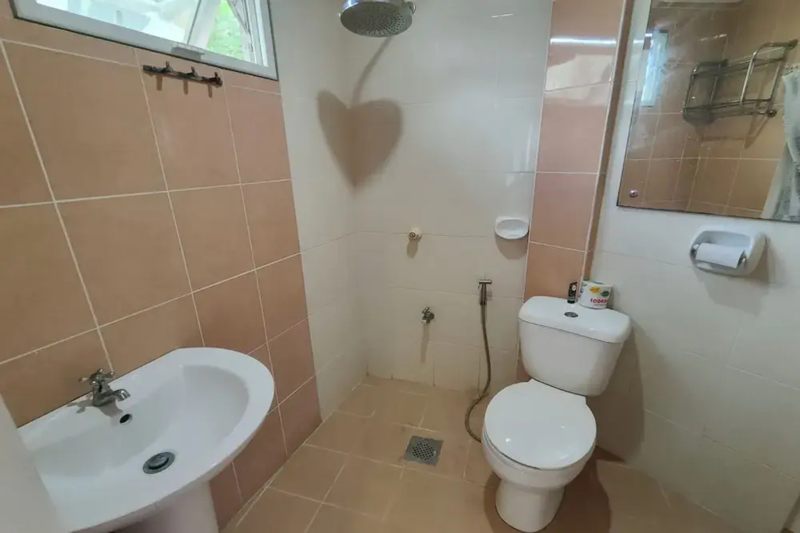 Elicon Suites Resort Bohol near City Center