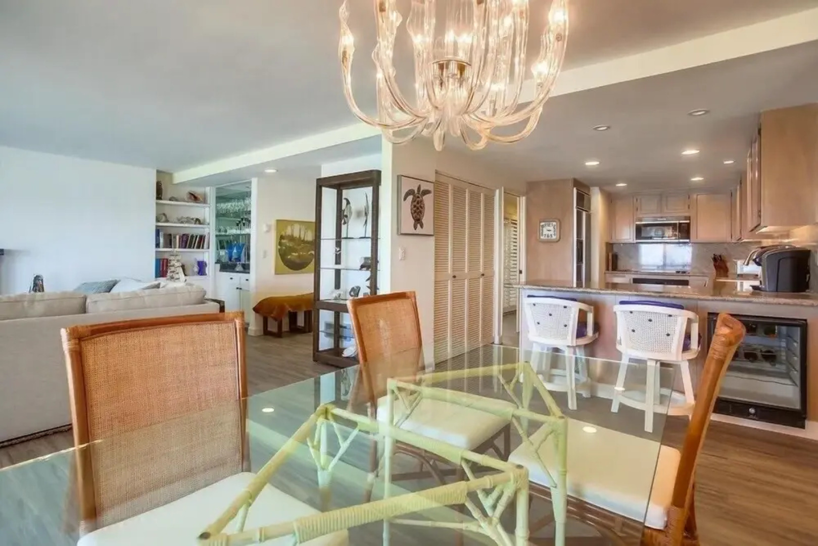 Family Friendly Nautical-themed Condo With Oceanfront Patio Ss121 by Redawning