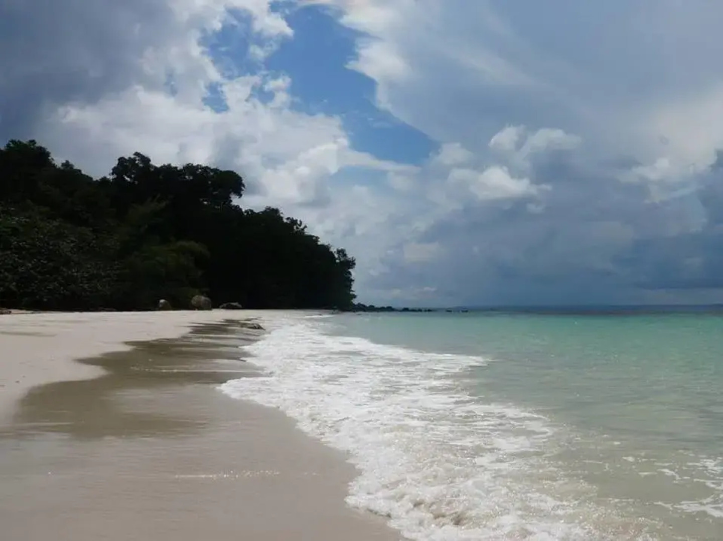 Romdoul Koh Rong Resort