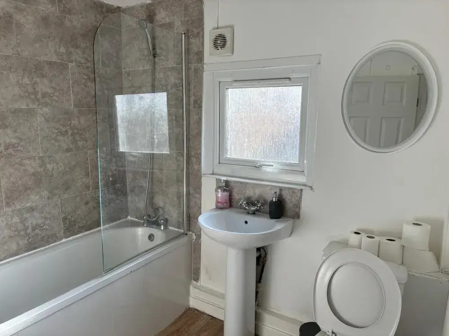 Cozy Coastal Getaway in North Shields