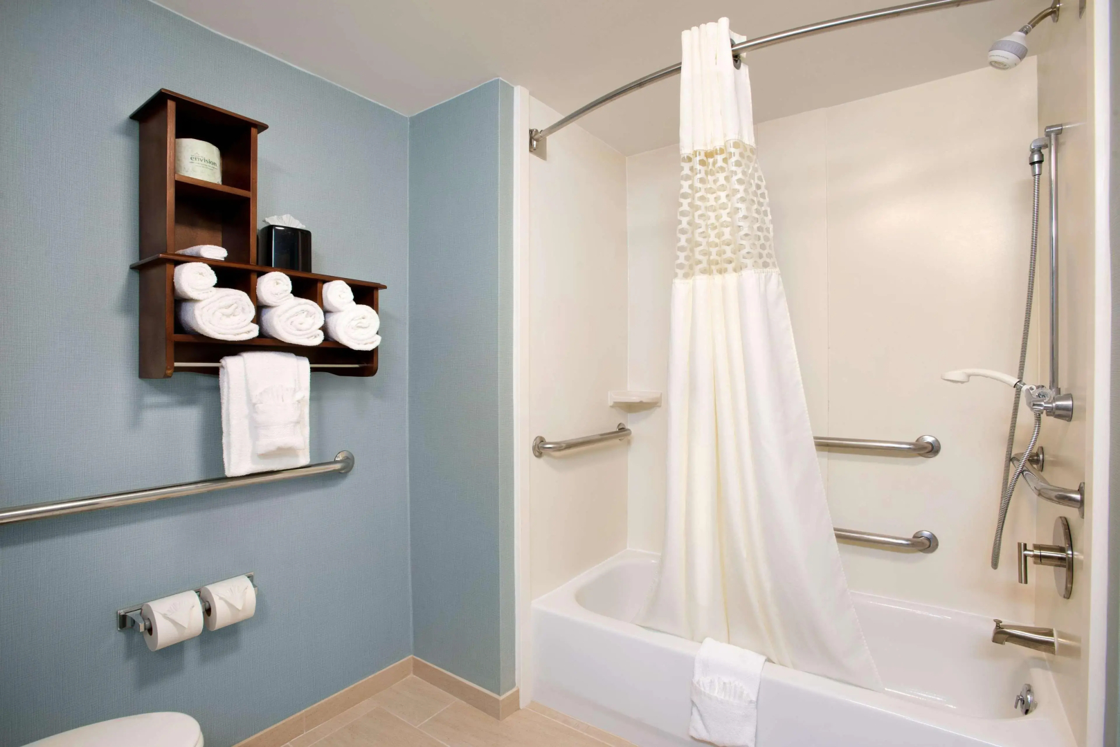 Hampton Inn & Suites Outer Banks/ Corolla