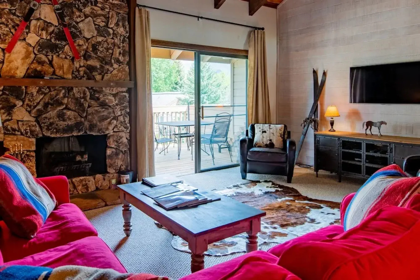 Snowcreek Condominiums 1579 2 Bedrooms 2 Bathrooms Condo