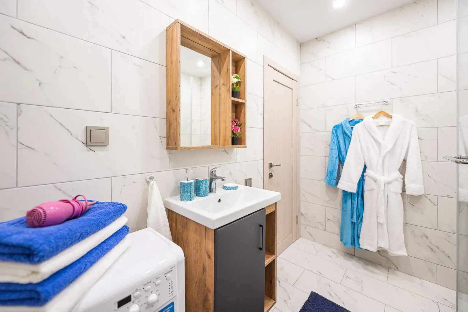 Апартаменты Пять Звезд на Лесопарковой