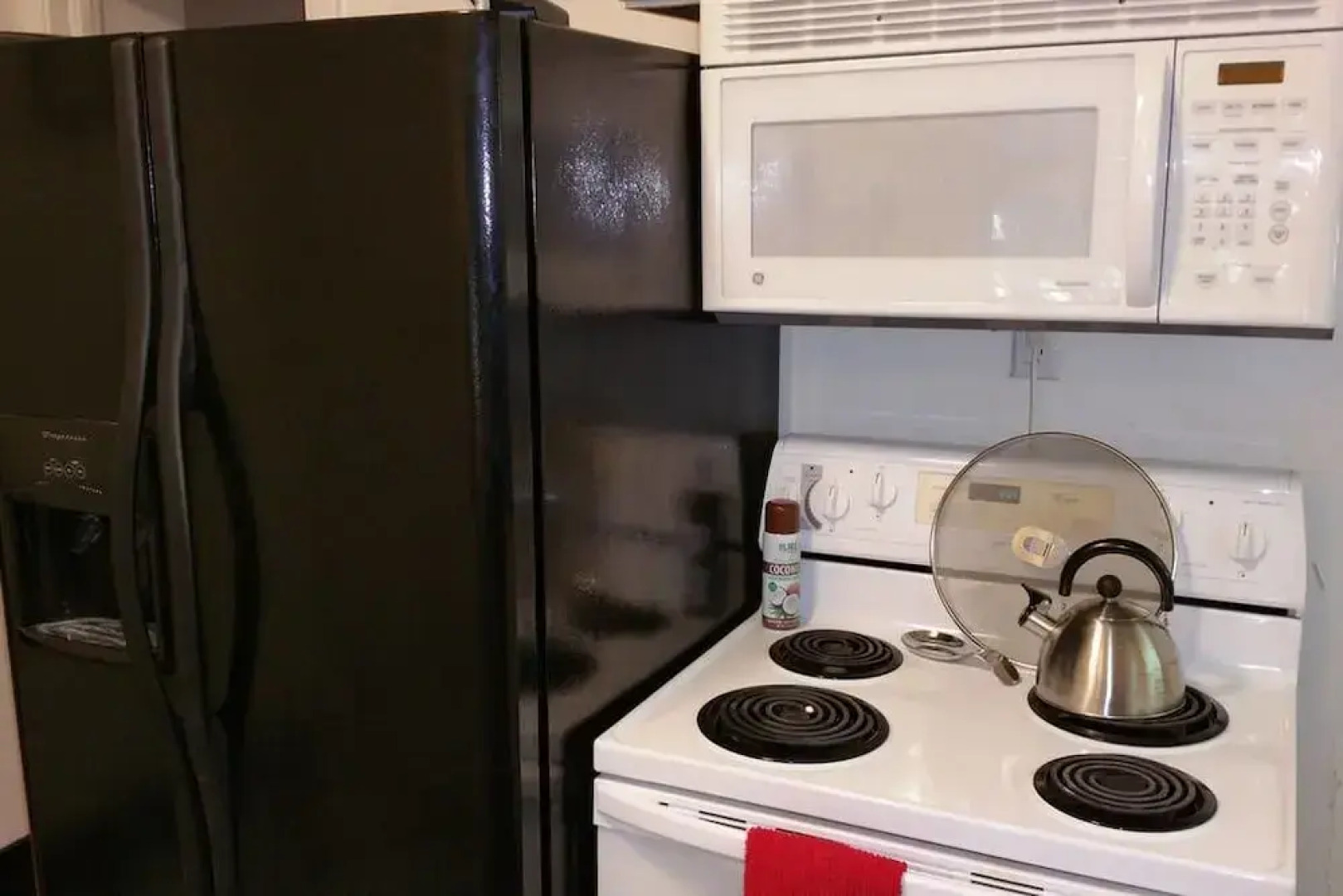 Modern Smart Townhouse Walk Downtown