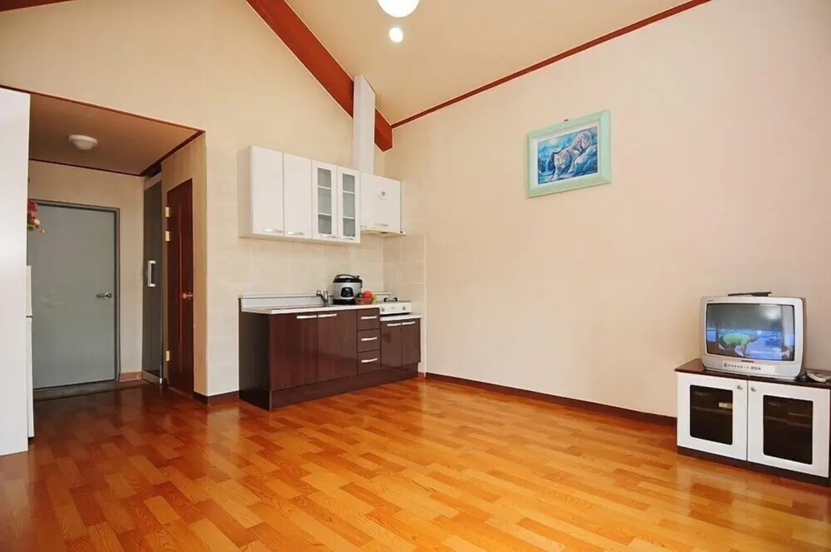 Songnisan Mountain White