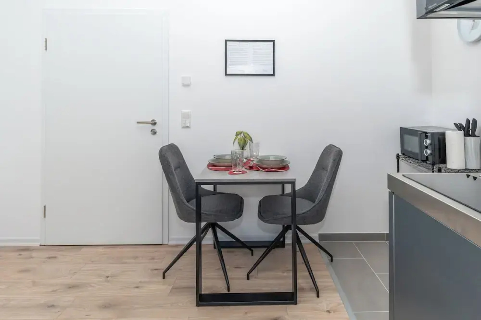 Lit Living-Luxury-Box Spring - Parking