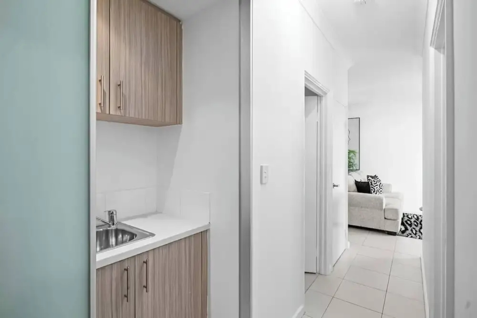 Best Location Armadale Sleeps 6