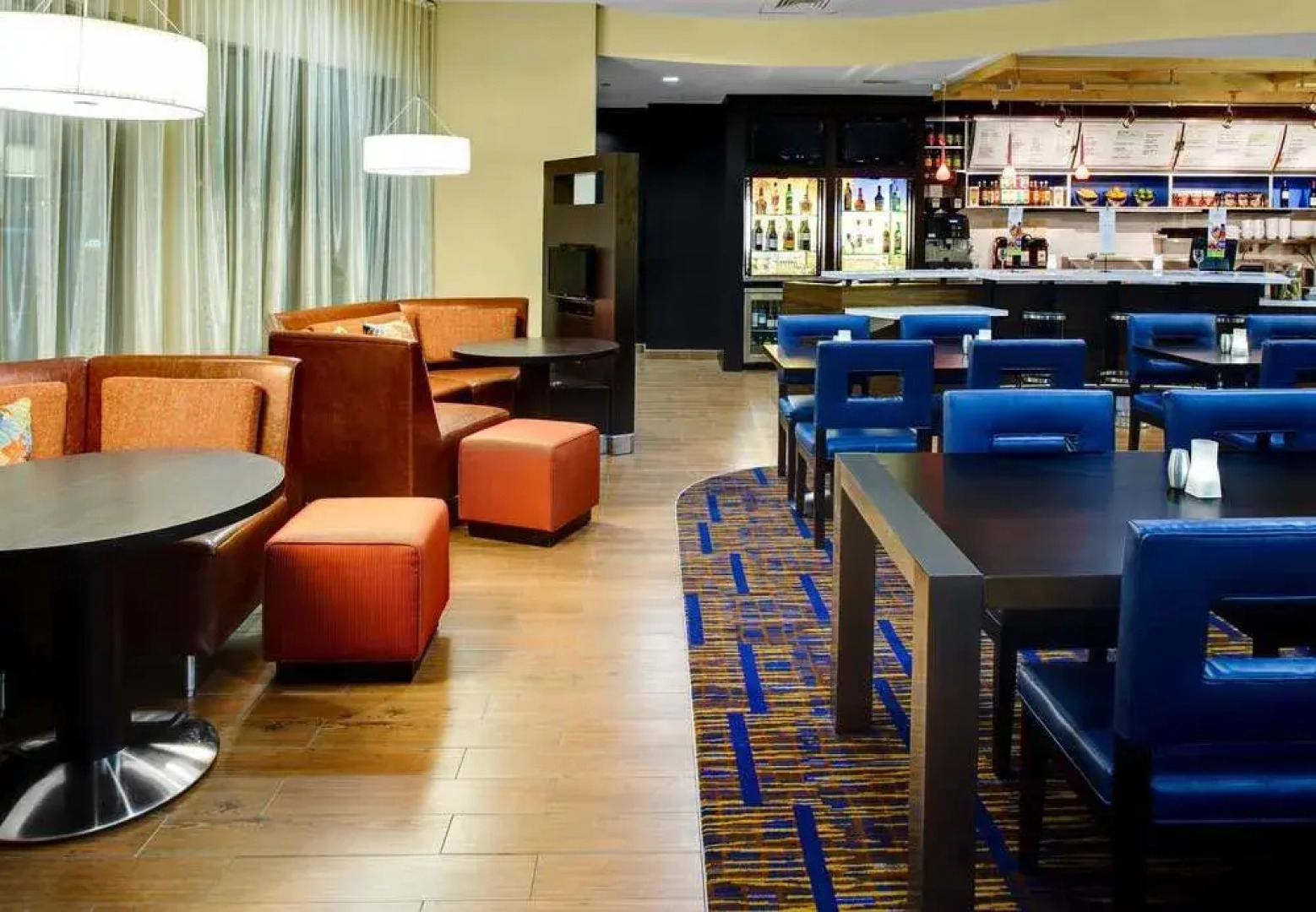 Courtyard High Point