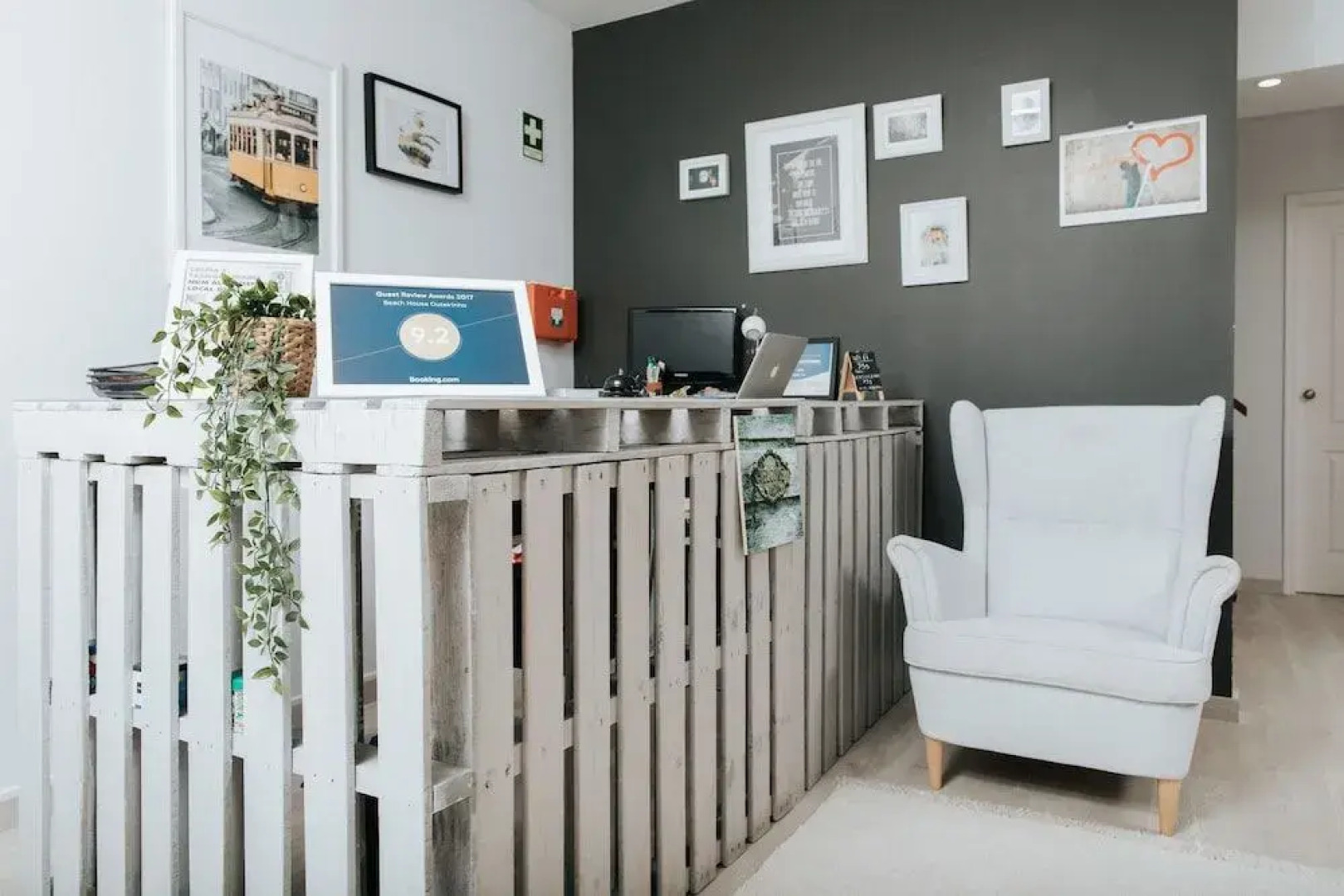 O House Ericeira Hills