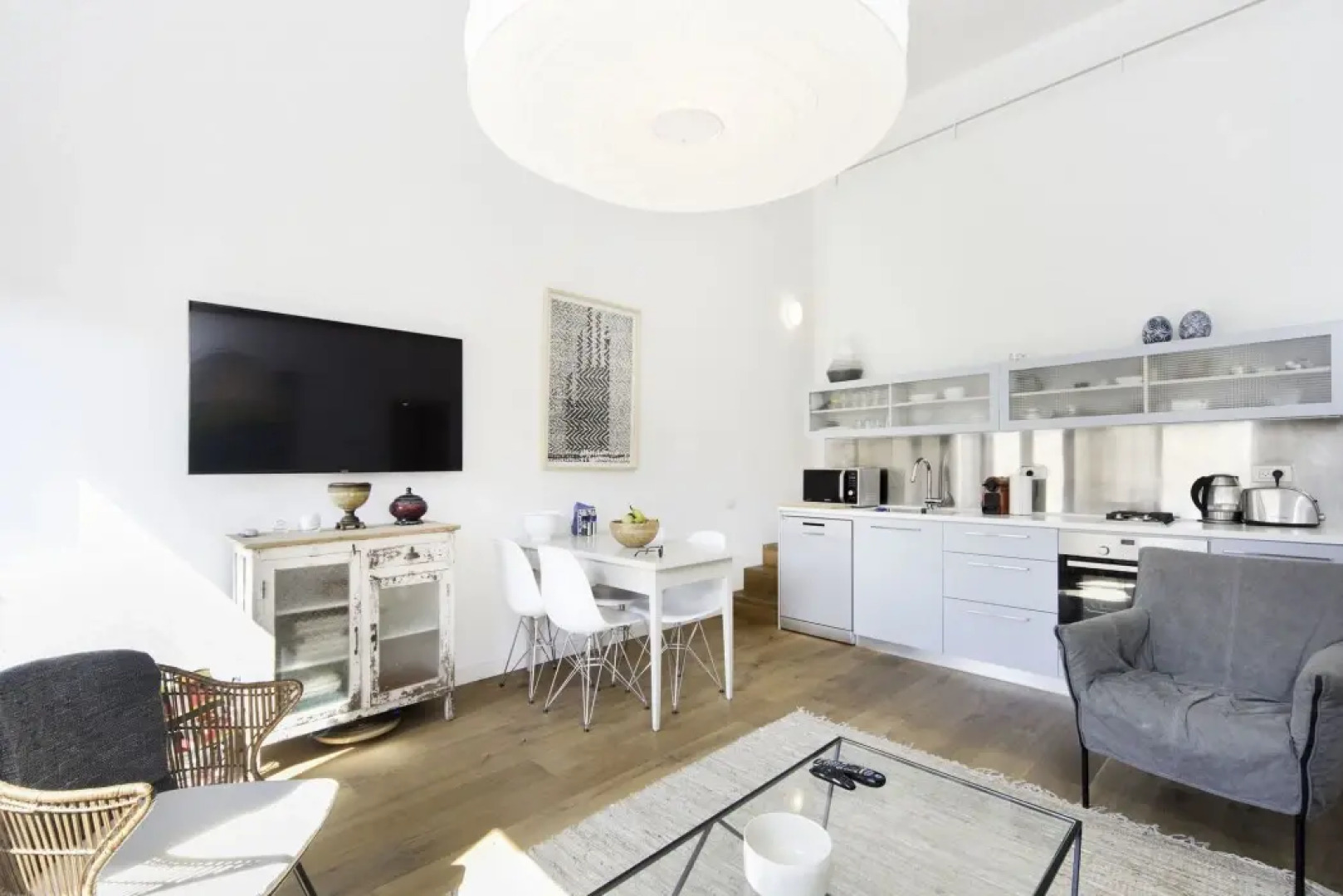 Jaffa Charm Seaview Stay by Sea N' Rent