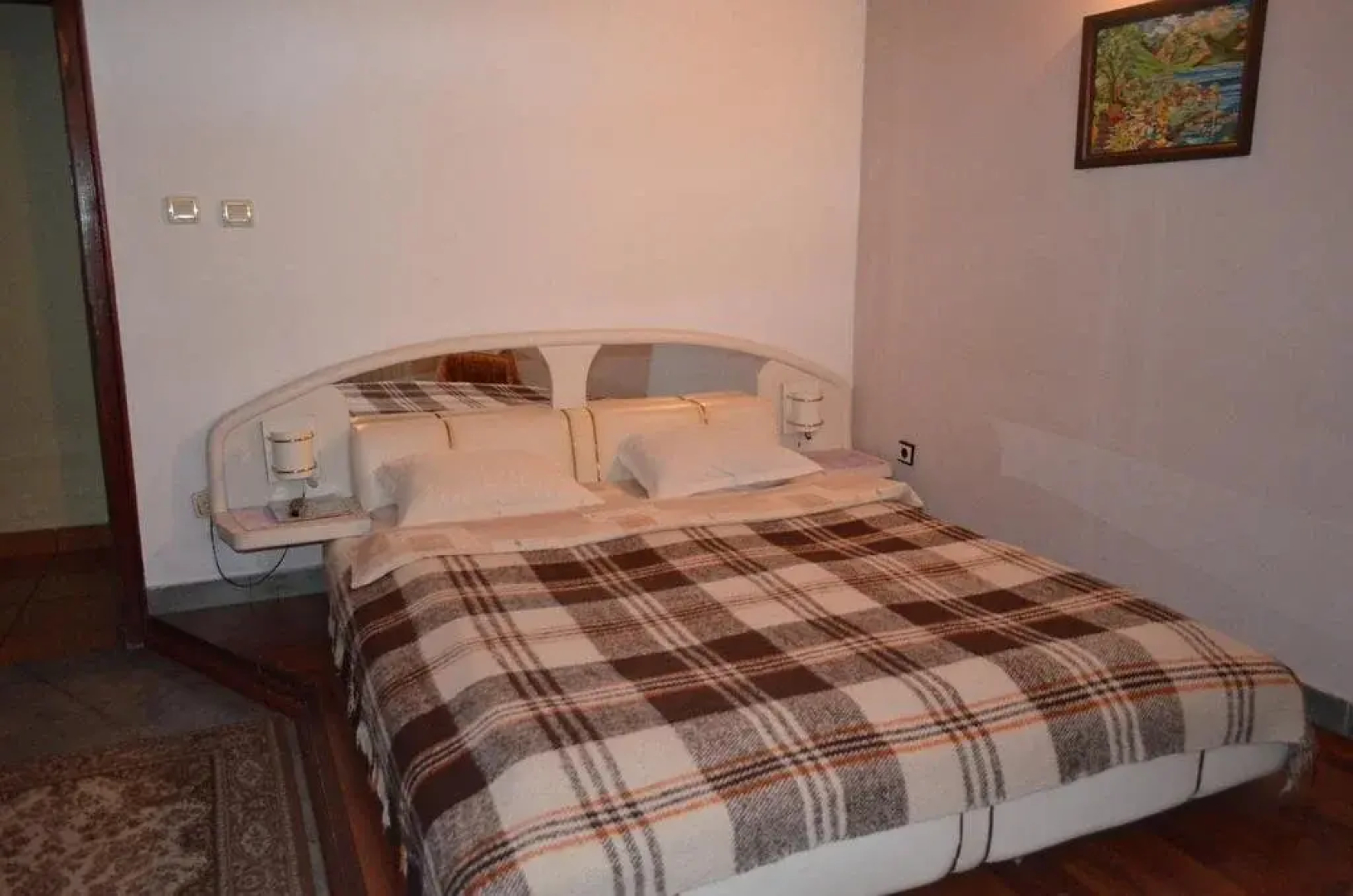 Zlatniyat Telets Guest Rooms