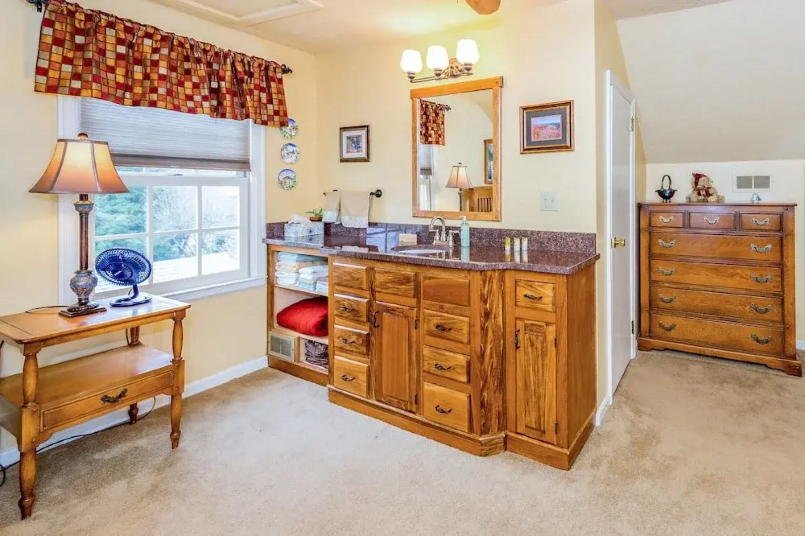 119 Old State 10 Rd Cottage