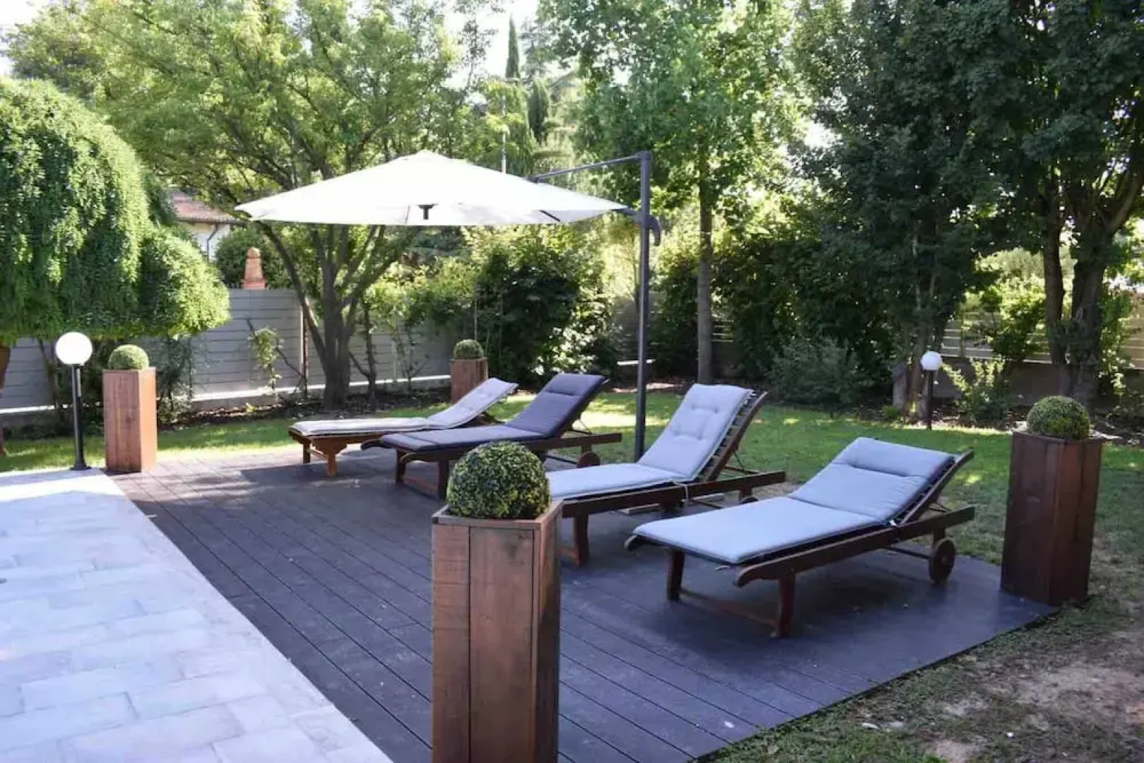 Villa Fermi, With Swimming Pool, Gym, Saunas and Room Equipped With Musical Equipment