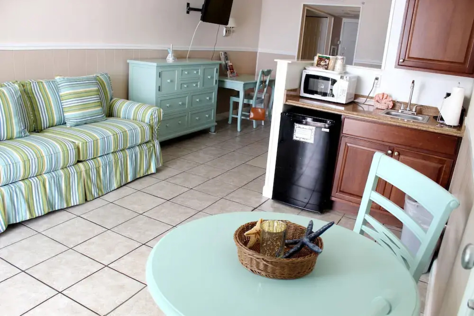 Lani Kai Beachfront Resort