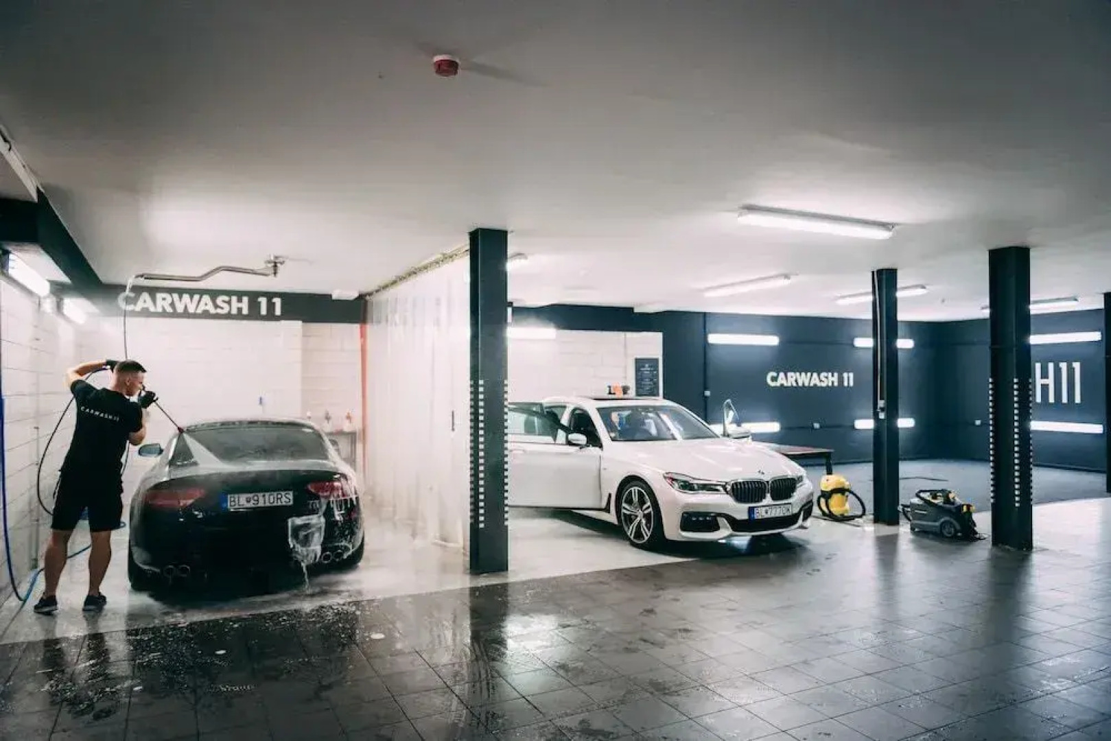 BOUTIQUE HOTEL11 with rooftop SPA