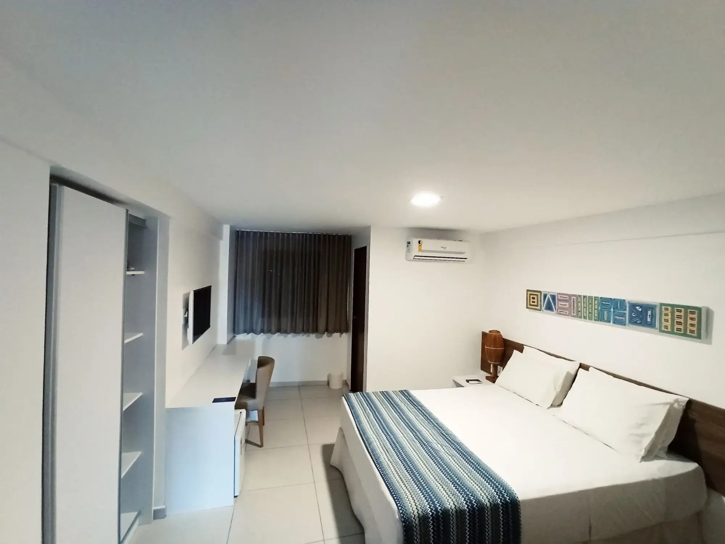 Slim Pajuçara by Tropicalis