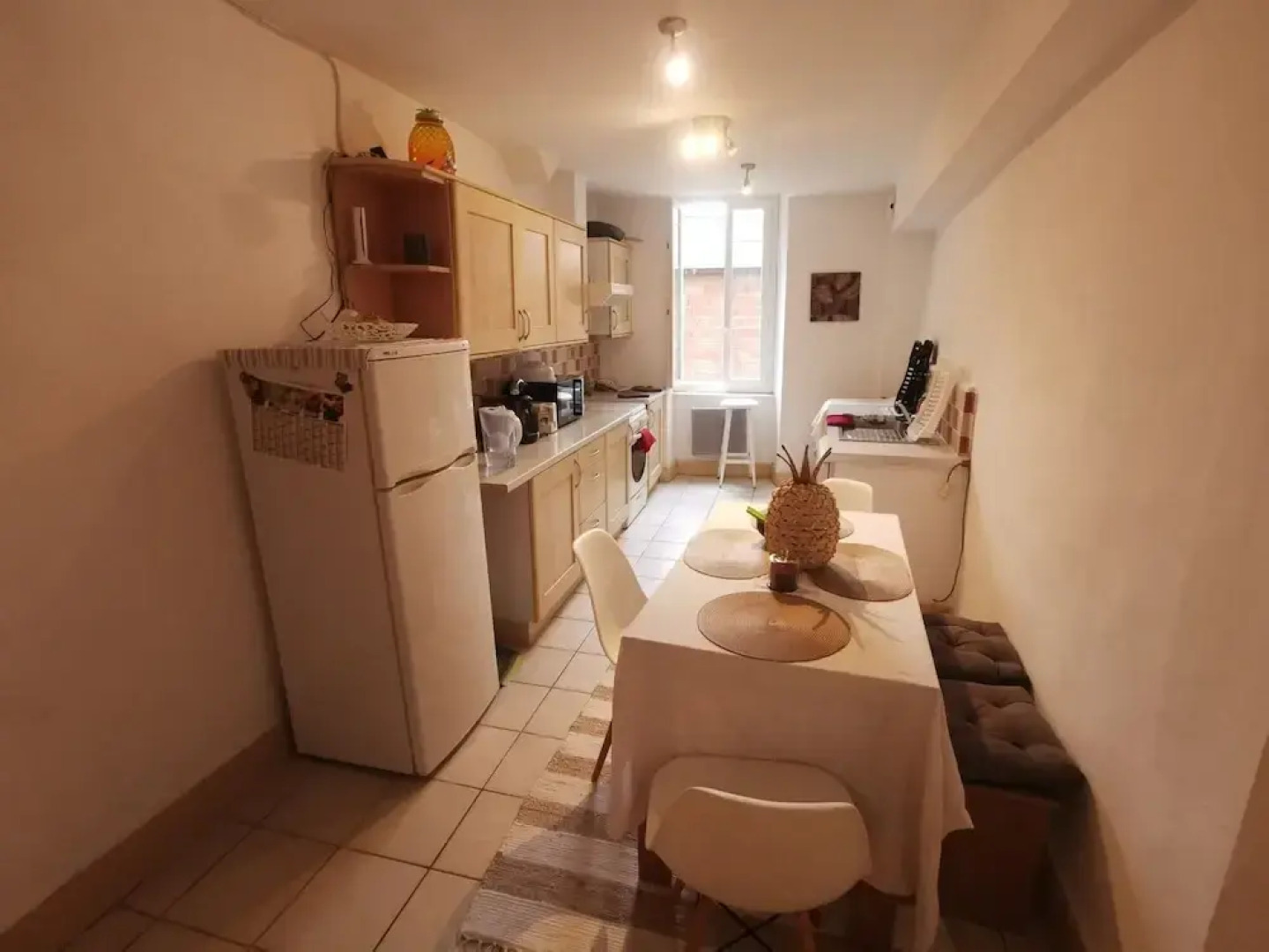 Beautiful Holiday Home With Fireplace