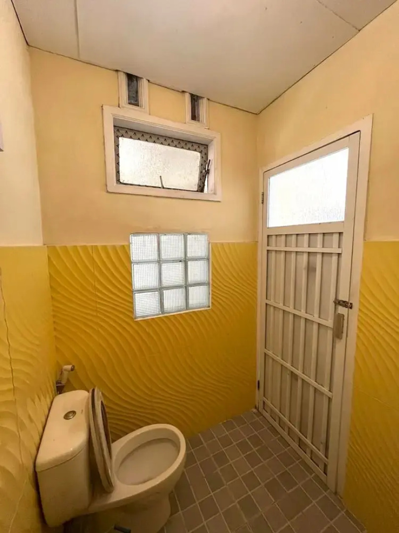 OYO LIFE 92844 Penginapan Cibodas