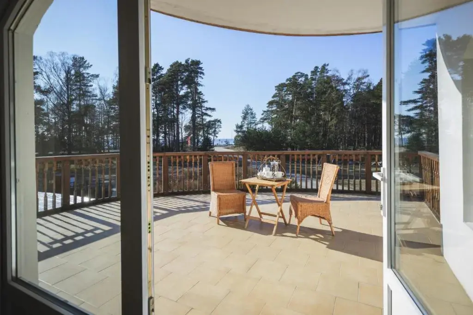 Guest house Karle