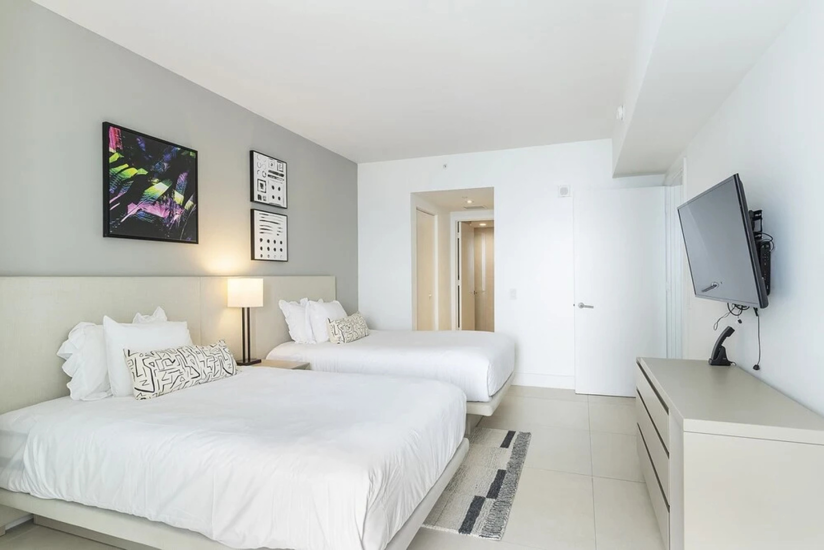 Hyde Resort Apartments by SV Rentals