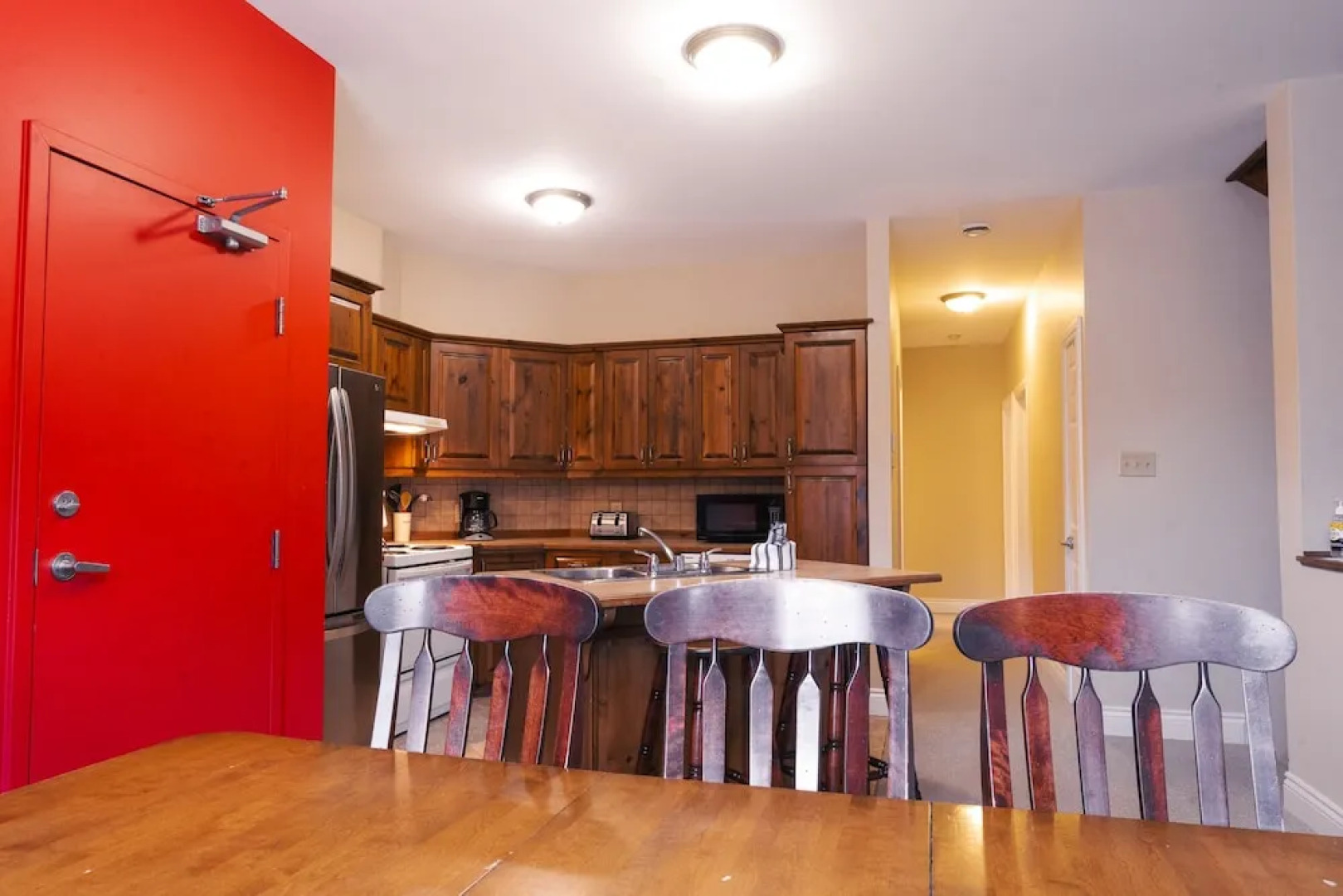 Mont Blanc Hotel & Condos