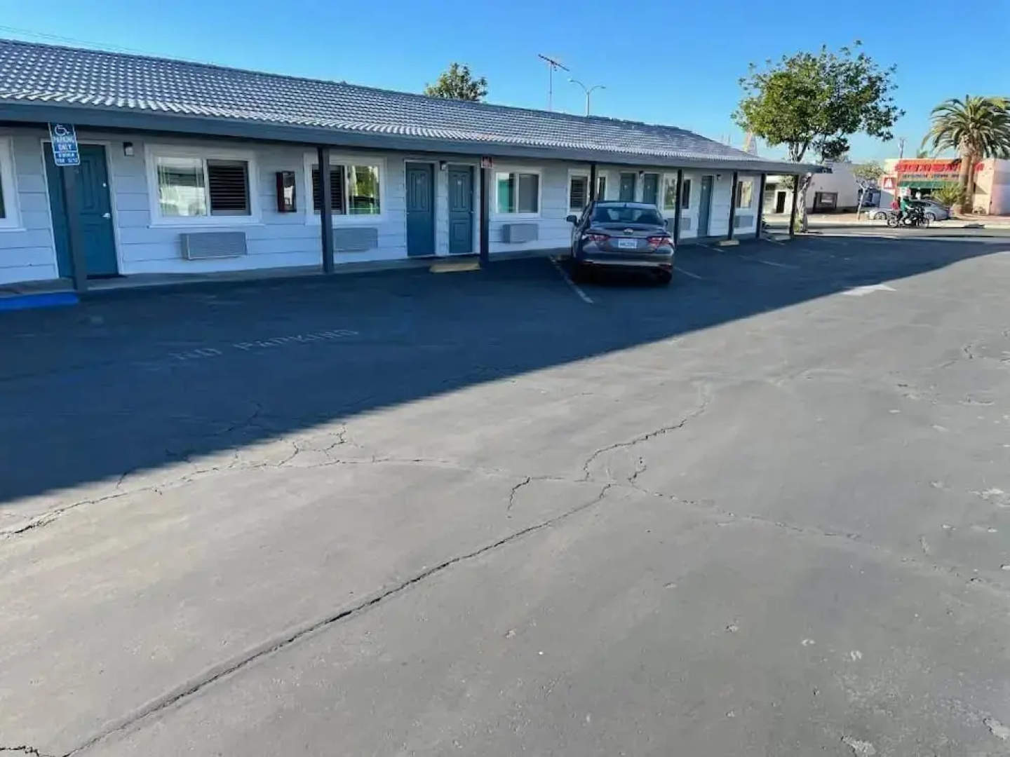 La Casa Motel