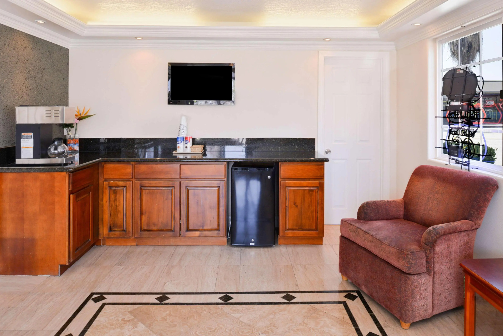 Americas Best Value Inn & Suites San Bernardino