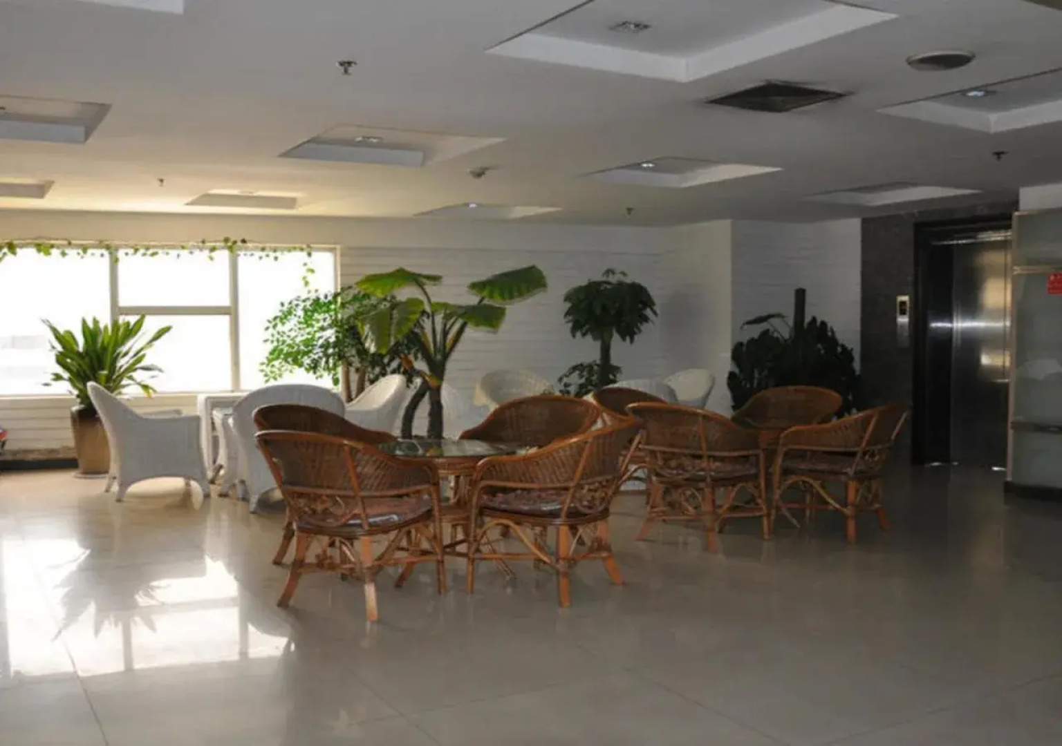 Da Zhen Hotel (Previously: Qian Lv Chen Hotel Da Zhen)
