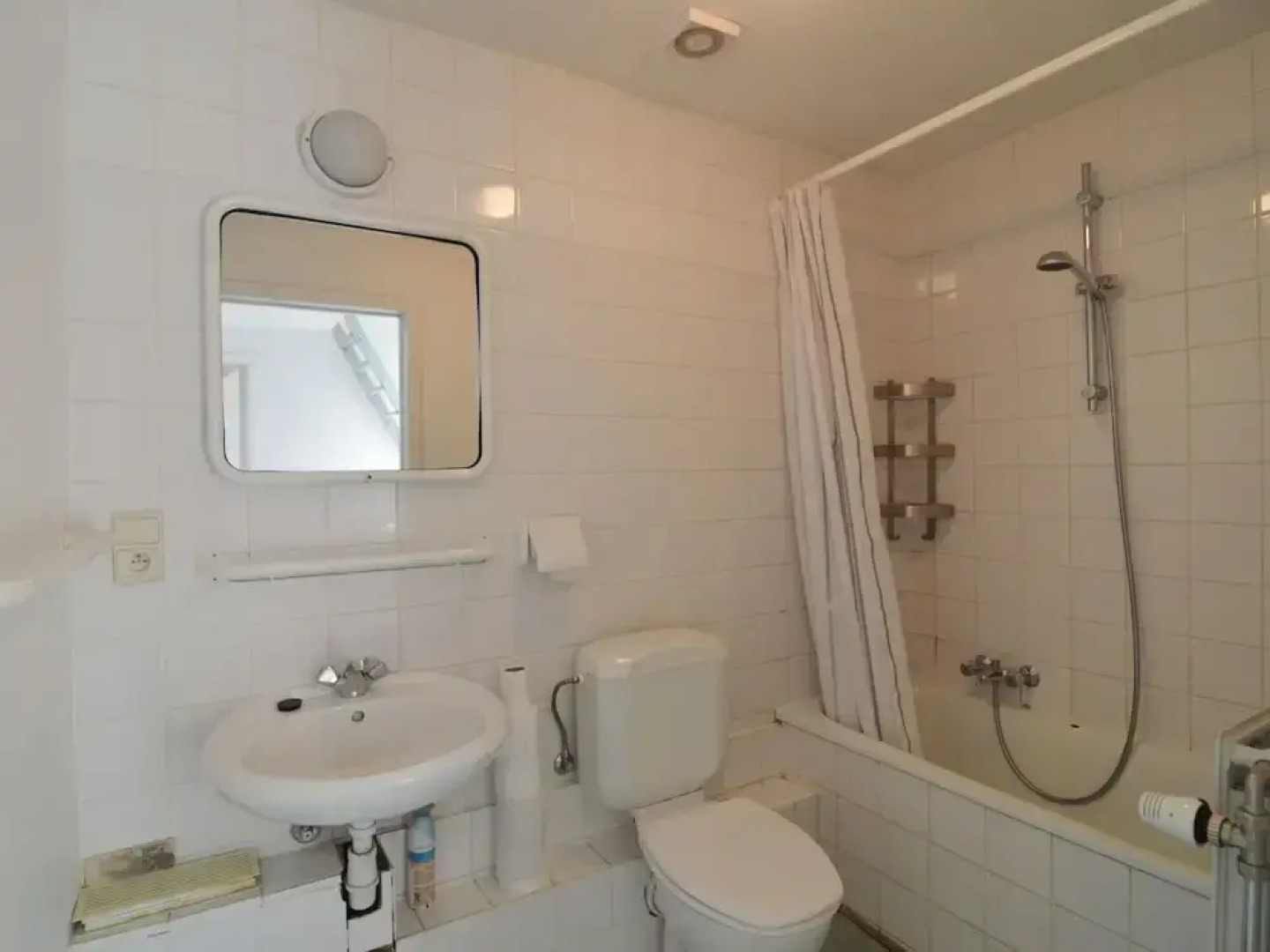 Modern Farmhouse in Chassepierre With Terrace