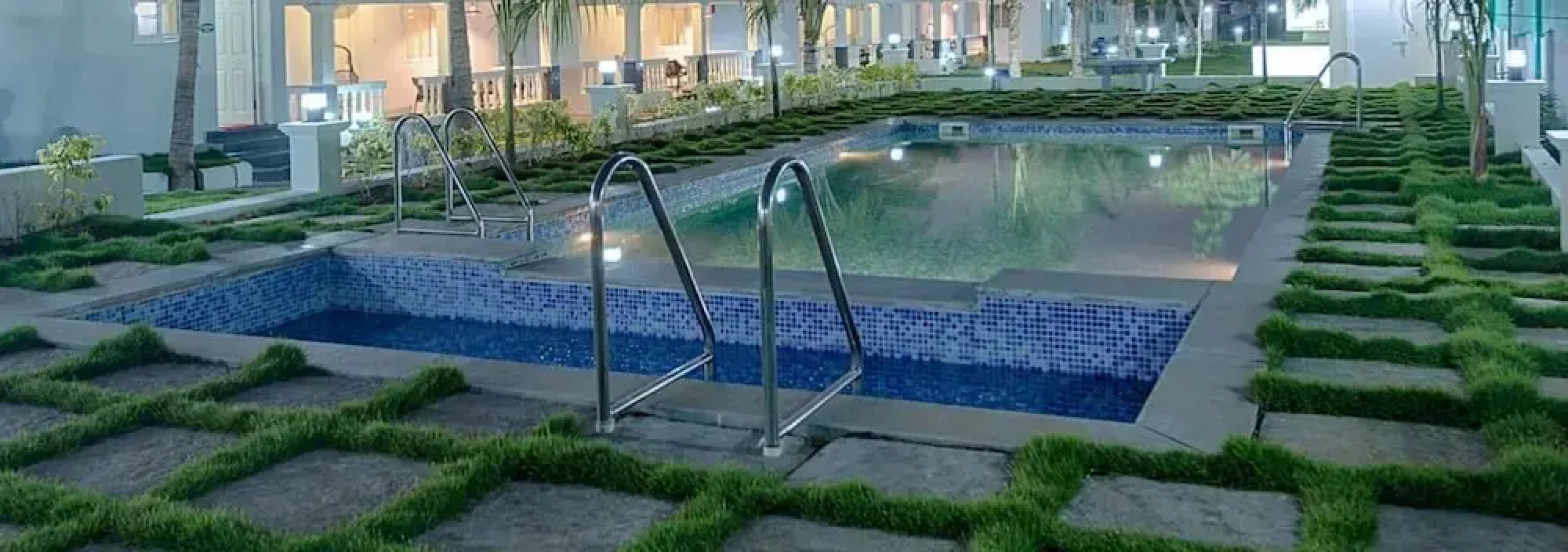 Varuna Inn Banquets & Resort