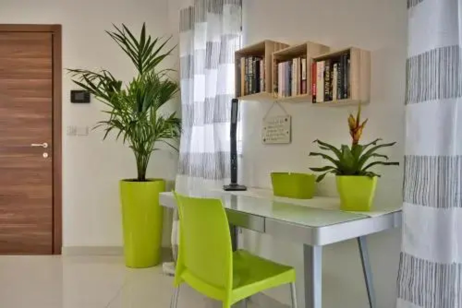 Stanislaus Apartment 4