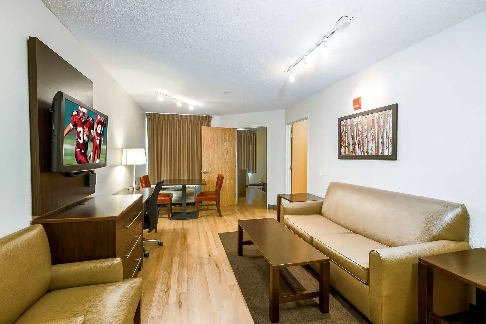 Red Roof Inn PLUS+ Boston - Logan