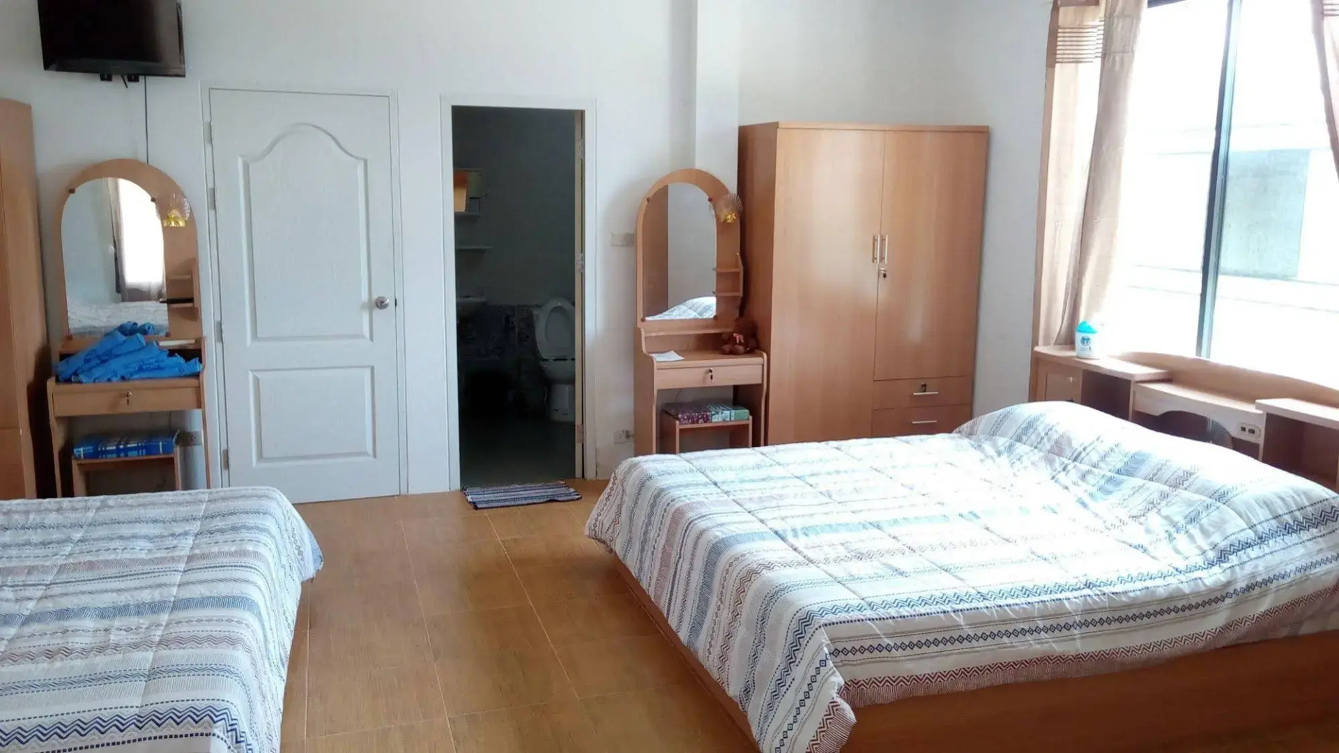 Suratthani Airport Hostel