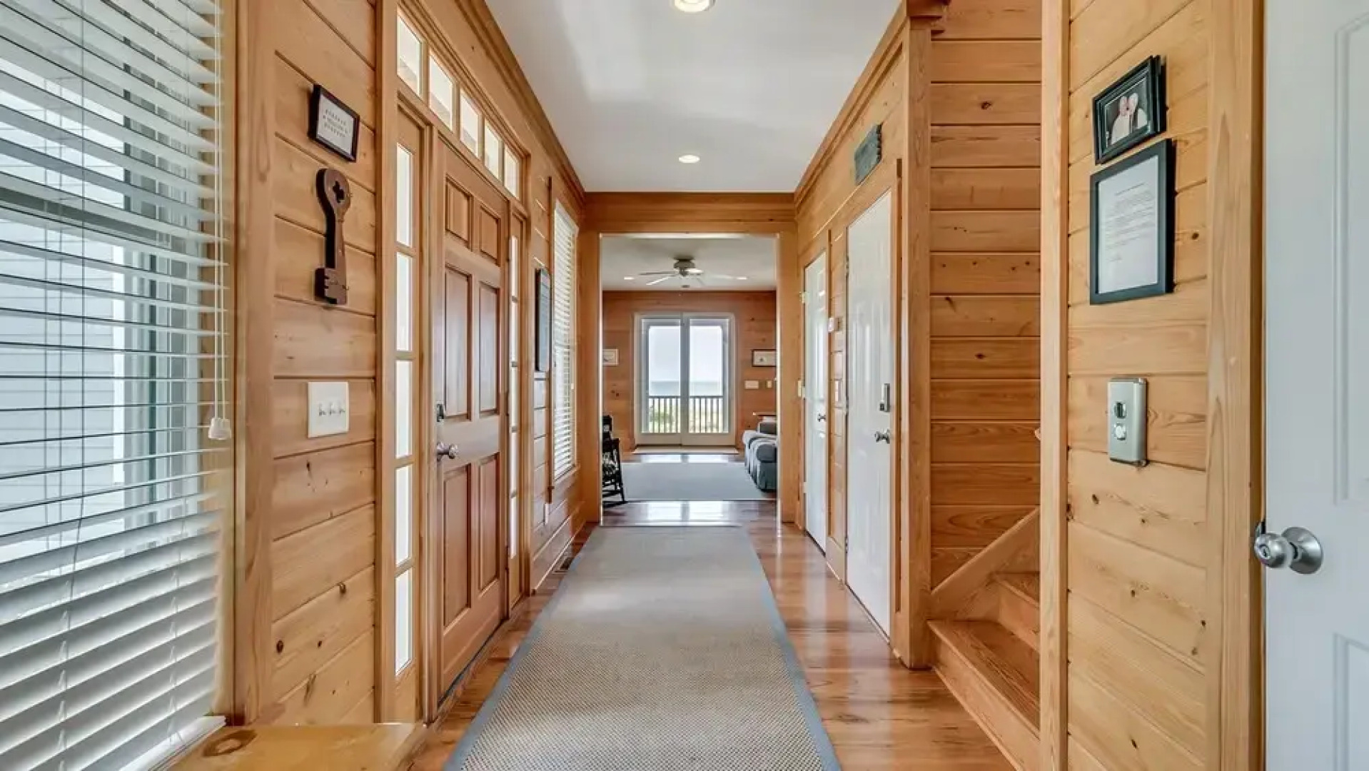 Mr Bugs Summer House by Peace Vacations