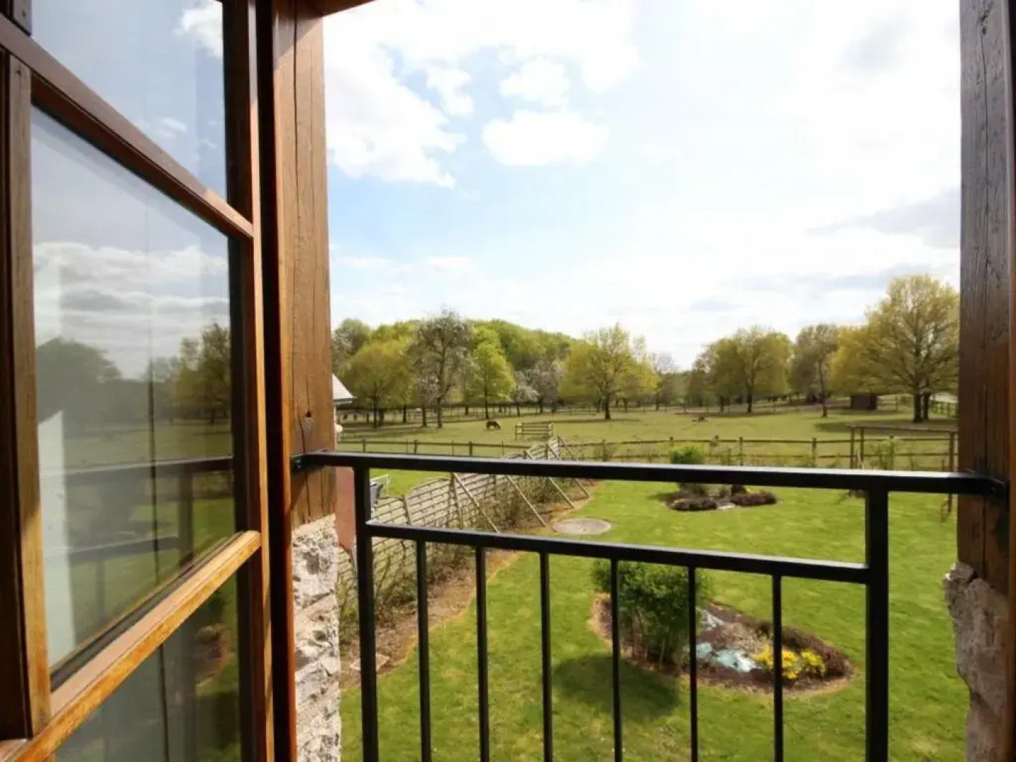 Gîte Juvigny-Sous-Andaine, 6 pièces, 12 personnes - FR-1-497-18