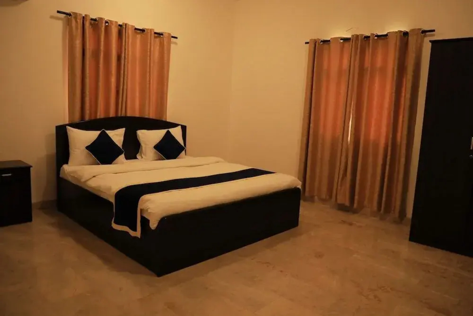 Star Emirates Garden Villas