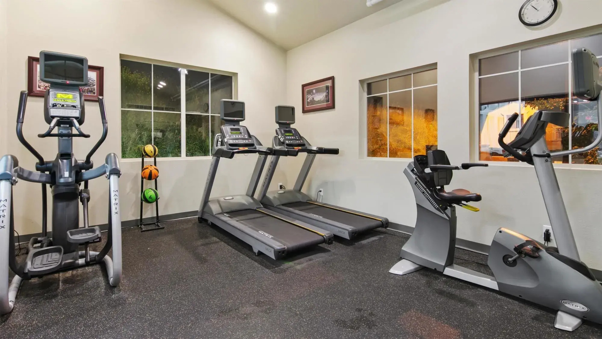 Best Western Plus Grant Creek Inn