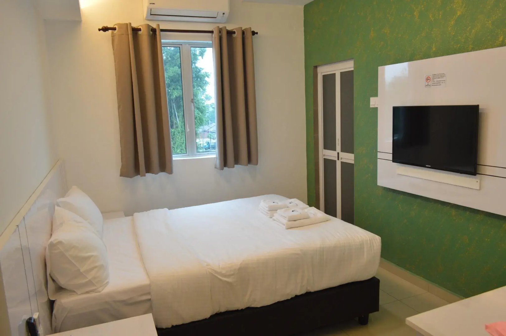 Yew Boutique Hotel
