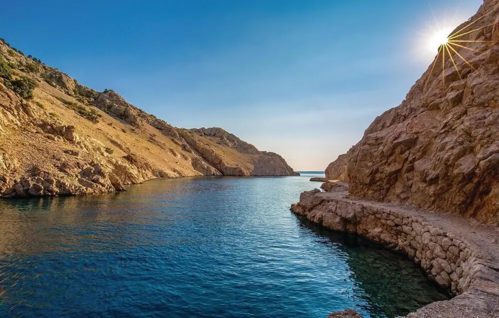 Nice Home in Jablanac With Wifi and 1 Bedrooms