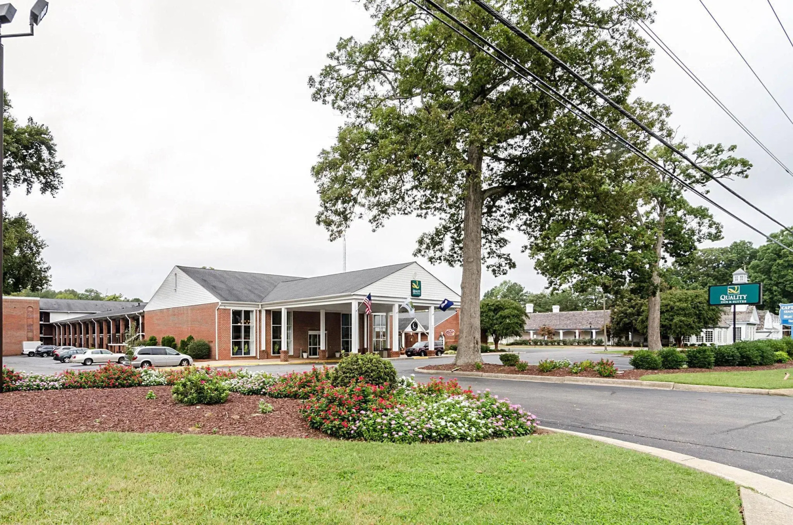 Rodeway Inn & Suites Williamsburg Central