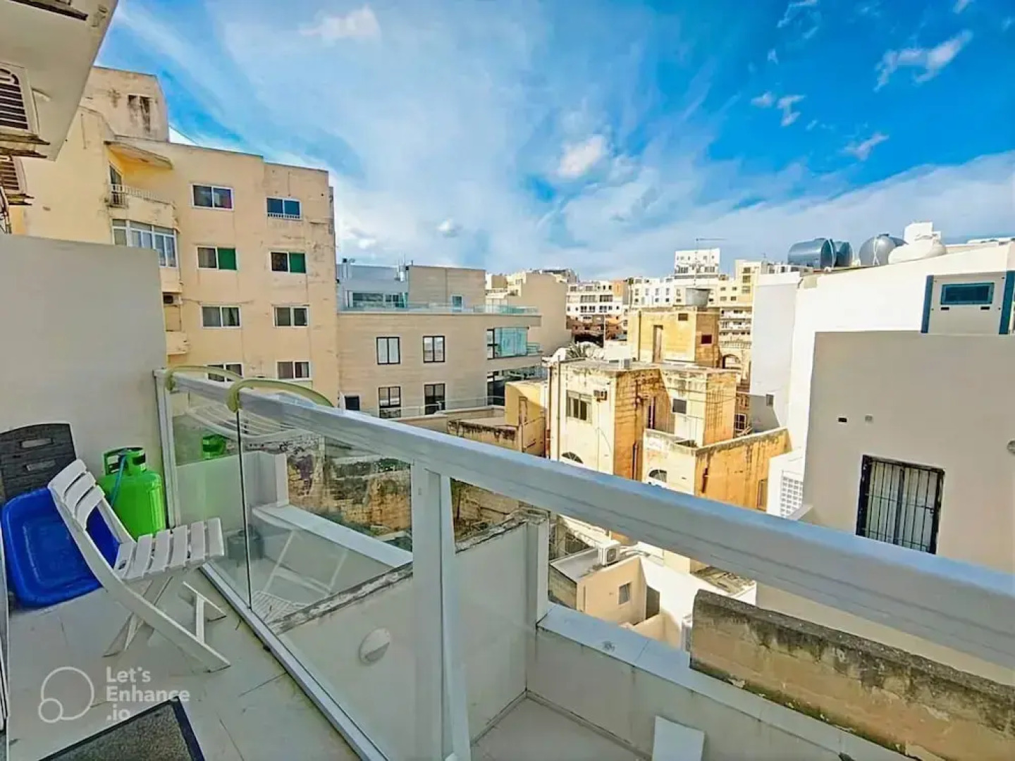 Remarkable 2-bed Apartment in St Julians