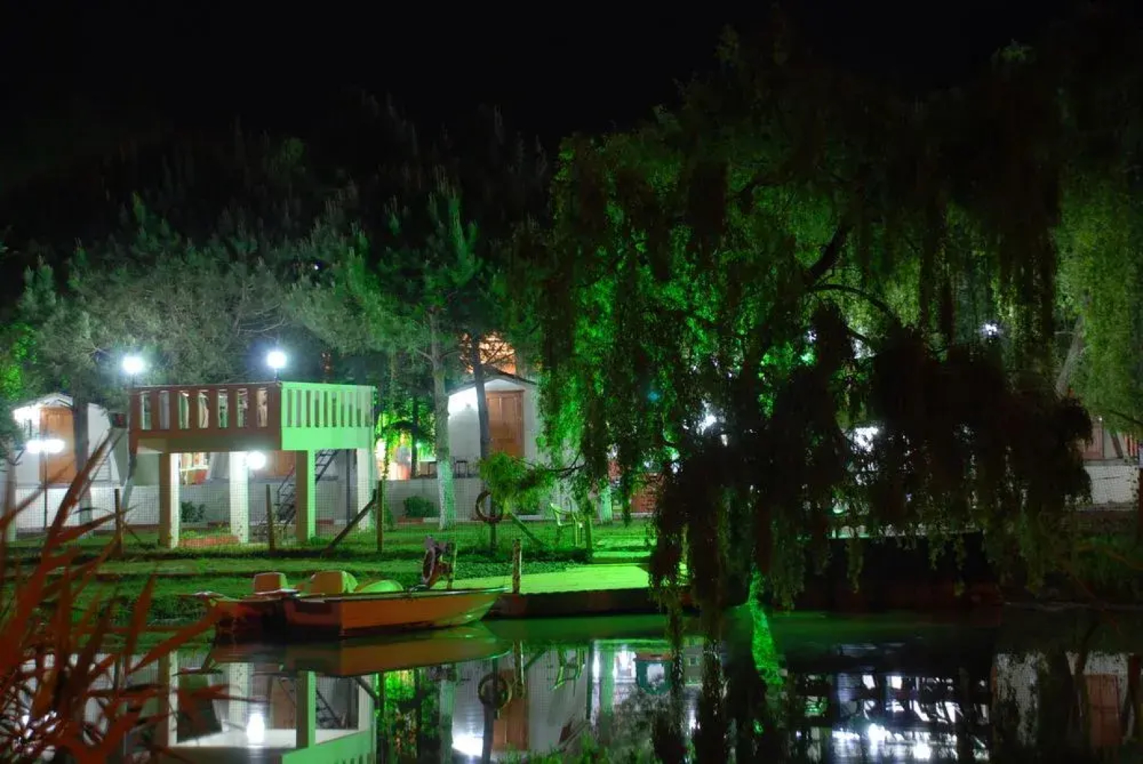 Shila Tatil Koyu