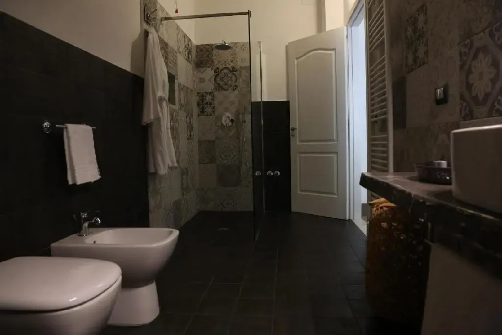 Dimi House