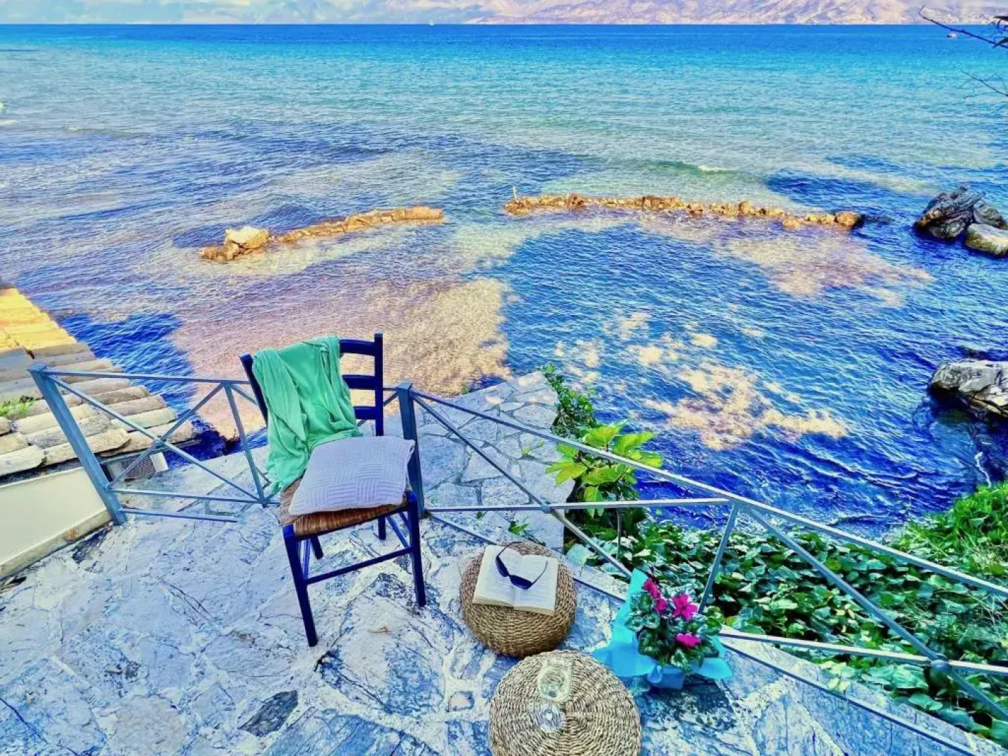 Apraos Beachfront Studio