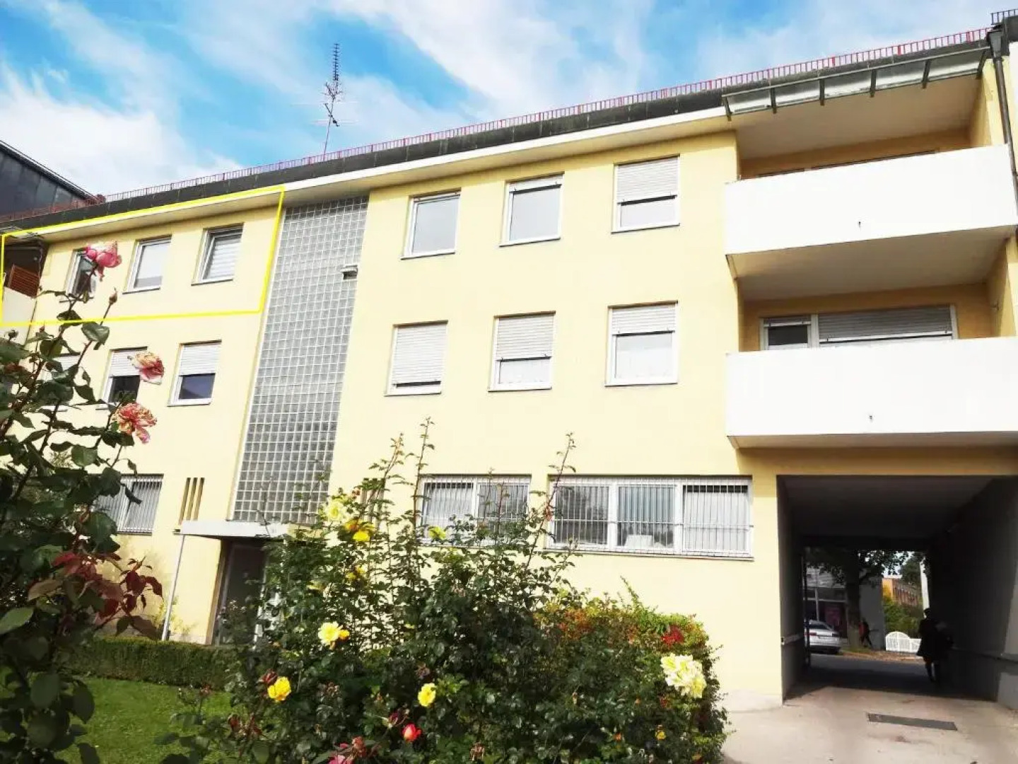 Schöne Wohnungen am Bahnhof in Dachau - 20 Min bis München Zentrum