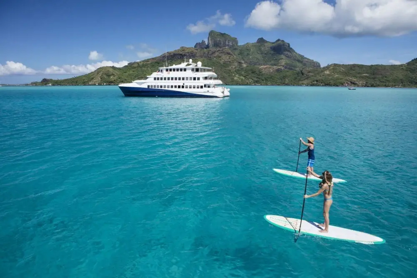 Haumana Cruises - Bora-Bora to Taha'a (Monday to Thursday)