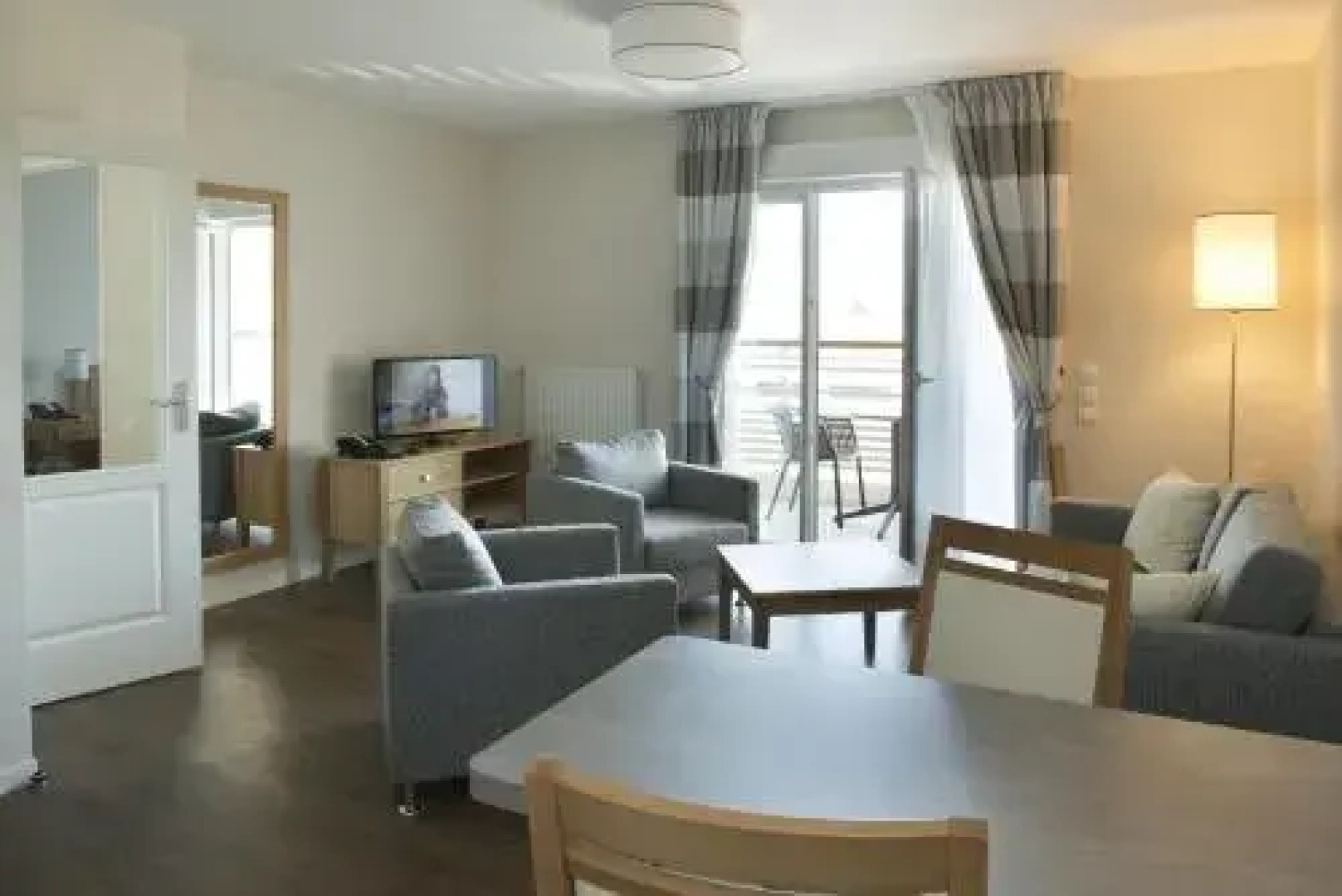 Domitys Le Chant Des Lavandieres