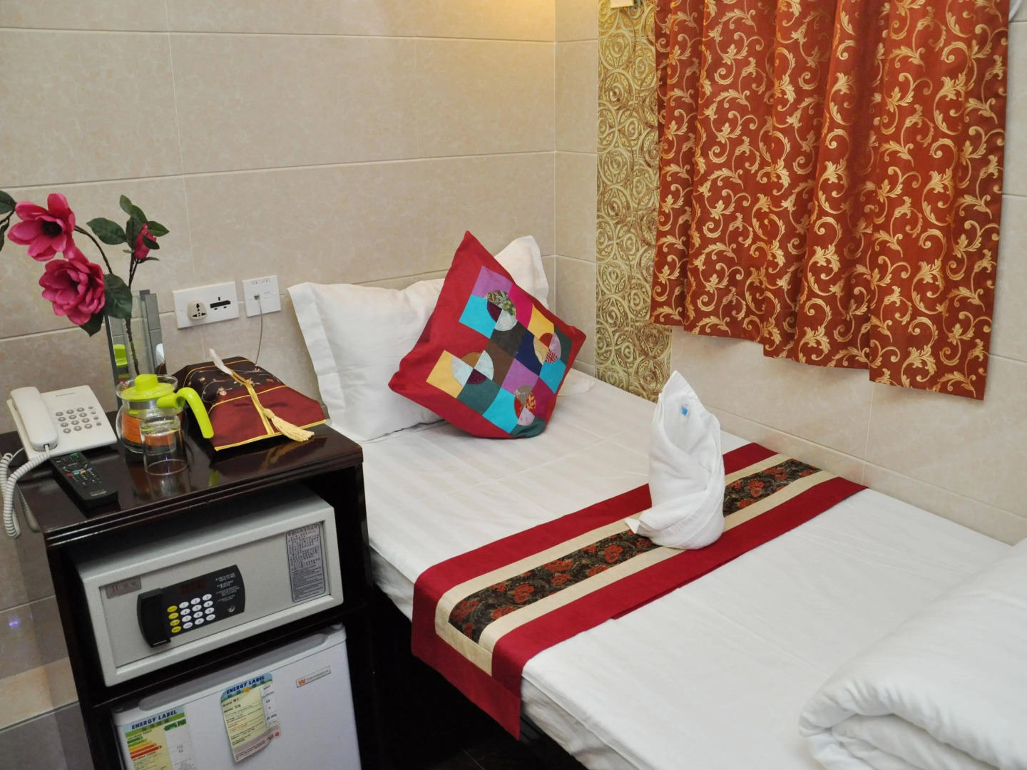 Hong Kong Premium Guest House - Premium Guesthouse Ltd